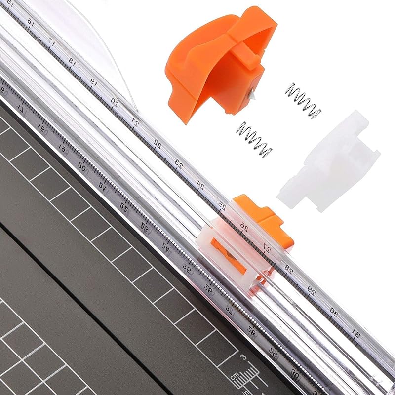 Paper cutter A4 plastic base paper cutter cutter paper cutter manual paper cutter A4 paper cutter paper cutter